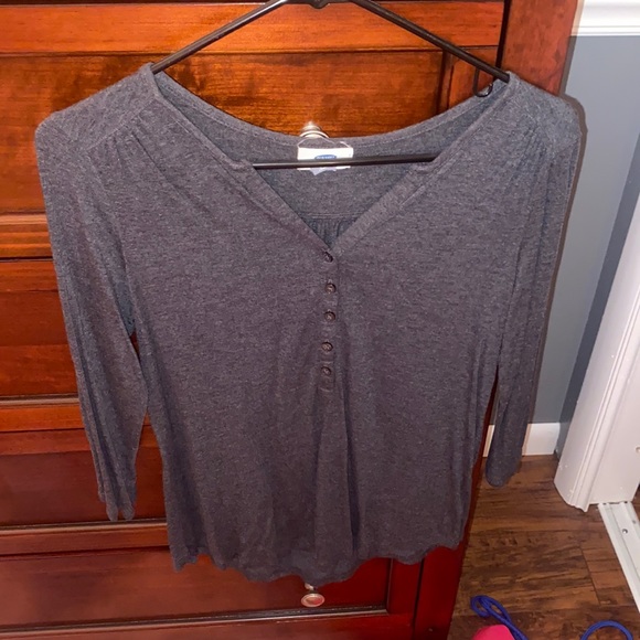 Old Navy Tops - BUNDLE W/ ANY ITEM TO GET FOR FREE!